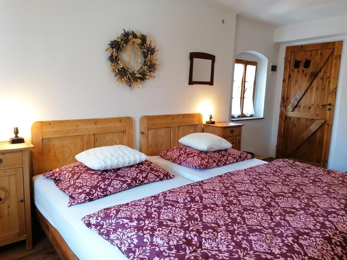 Pivovar Spitt Zahorany Guest House Litomerice Luaran gambar