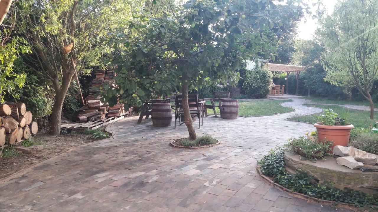 Pivovar Spitt Zahorany Guest House Litomerice Luaran gambar