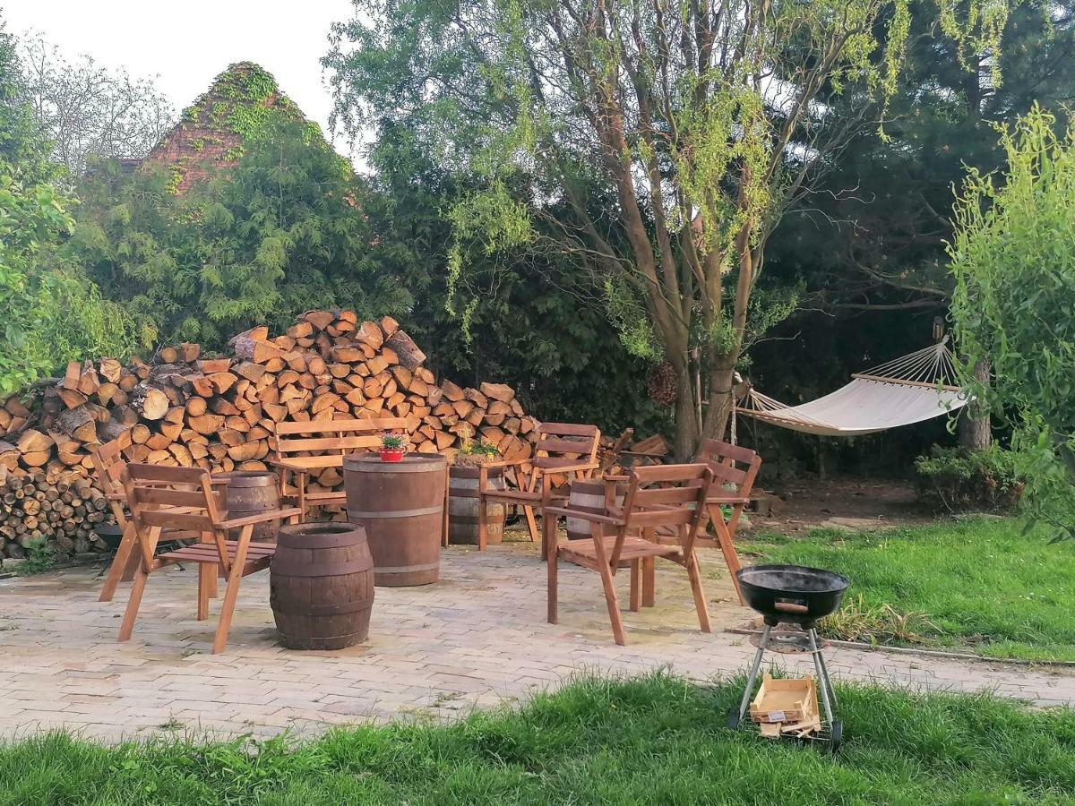 Pivovar Spitt Zahorany Guest House Litomerice Luaran gambar